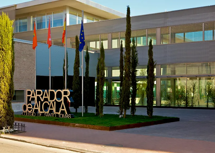 Parador De Alcala De Henares